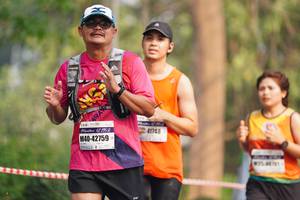 BIB: 41748, 421952, 42759
                            <button type="button" onclick="openModal(8303105)" class="btn btn-primary btn-sm float-right btn-popup" data-toggle="modal" data-target=".modal-high-quality">
                        <i class="fas fa-shopping-cart"></i> Add to Cart
                    </button>
                                            <button type="button" onclick="isThisMe(8303105, true)" class="btn btn-success btn-sm float-right btn-popup btn-isme hidden" data-toggle="tooltip" data-placement="bottom" title="นี่คือรูปของคุณใช่ไหม คลิกที่นี่เพื่อเอาเข้าอัลบั้ม">
                        <i class="fas fa-plus"></i> Add to album
                    </button>
                    <button type="button" onclick="isThisMe(8303105, false)" class="btn btn-warning btn-sm float-right btn-popup btn-isnotme hidden">
                        <i class="fas fa-ban"></i> Remove from album
                    </button>