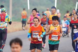 BIB: 41856, 40962
                            <button type="button" onclick="openModal(7506742)" class="btn btn-primary btn-sm float-right btn-popup" data-toggle="modal" data-target=".modal-high-quality">
                        <i class="fas fa-shopping-cart"></i> Add to Cart
                    </button>
                                            <button type="button" onclick="isThisMe(7506742, true)" class="btn btn-success btn-sm float-right btn-popup btn-isme hidden" data-toggle="tooltip" data-placement="bottom" title="นี่คือรูปของคุณใช่ไหม คลิกที่นี่เพื่อเอาเข้าอัลบั้ม">
                        <i class="fas fa-plus"></i> Add to album
                    </button>
                    <button type="button" onclick="isThisMe(7506742, false)" class="btn btn-warning btn-sm float-right btn-popup btn-isnotme hidden">
                        <i class="fas fa-ban"></i> Remove from album
                    </button>