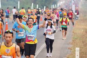 BIB: 46506, 41099
                            <button type="button" onclick="openModal(7519957)" class="btn btn-primary btn-sm float-right btn-popup" data-toggle="modal" data-target=".modal-high-quality">
                        <i class="fas fa-shopping-cart"></i> Add to Cart
                    </button>
                                            <button type="button" onclick="isThisMe(7519957, true)" class="btn btn-success btn-sm float-right btn-popup btn-isme hidden" data-toggle="tooltip" data-placement="bottom" title="นี่คือรูปของคุณใช่ไหม คลิกที่นี่เพื่อเอาเข้าอัลบั้ม">
                        <i class="fas fa-plus"></i> Add to album
                    </button>
                    <button type="button" onclick="isThisMe(7519957, false)" class="btn btn-warning btn-sm float-right btn-popup btn-isnotme hidden">
                        <i class="fas fa-ban"></i> Remove from album
                    </button>