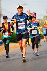 BIB: 40915, 40454, 45341
                            <button type="button" onclick="openModal(9129317)" class="btn btn-primary btn-sm float-right btn-popup" data-toggle="modal" data-target=".modal-high-quality">
                        <i class="fas fa-shopping-cart"></i> Add to Cart
                    </button>
                                            <button type="button" onclick="isThisMe(9129317, true)" class="btn btn-success btn-sm float-right btn-popup btn-isme hidden" data-toggle="tooltip" data-placement="bottom" title="นี่คือรูปของคุณใช่ไหม คลิกที่นี่เพื่อเอาเข้าอัลบั้ม">
                        <i class="fas fa-plus"></i> Add to album
                    </button>
                    <button type="button" onclick="isThisMe(9129317, false)" class="btn btn-warning btn-sm float-right btn-popup btn-isnotme hidden">
                        <i class="fas fa-ban"></i> Remove from album
                    </button>