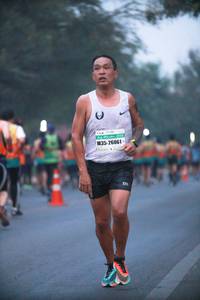 BIB: 26061
                            <button type="button" onclick="openModal(10242447)" class="btn btn-primary btn-sm float-right btn-popup" data-toggle="modal" data-target=".modal-high-quality">
                        <i class="fas fa-shopping-cart"></i> Add to Cart
                    </button>
                                            <button type="button" onclick="isThisMe(10242447, true)" class="btn btn-success btn-sm float-right btn-popup btn-isme hidden" data-toggle="tooltip" data-placement="bottom" title="นี่คือรูปของคุณใช่ไหม คลิกที่นี่เพื่อเอาเข้าอัลบั้ม">
                        <i class="fas fa-plus"></i> Add to album
                    </button>
                    <button type="button" onclick="isThisMe(10242447, false)" class="btn btn-warning btn-sm float-right btn-popup btn-isnotme hidden">
                        <i class="fas fa-ban"></i> Remove from album
                    </button>