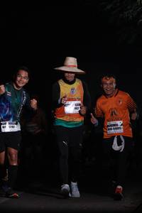 BIB: 462, 17187, 84095
                            <button type="button" onclick="openModal(10202421)" class="btn btn-primary btn-sm float-right btn-popup" data-toggle="modal" data-target=".modal-high-quality">
                        <i class="fas fa-shopping-cart"></i> Add to Cart
                    </button>
                                            <button type="button" onclick="isThisMe(10202421, true)" class="btn btn-success btn-sm float-right btn-popup btn-isme hidden" data-toggle="tooltip" data-placement="bottom" title="นี่คือรูปของคุณใช่ไหม คลิกที่นี่เพื่อเอาเข้าอัลบั้ม">
                        <i class="fas fa-plus"></i> Add to album
                    </button>
                    <button type="button" onclick="isThisMe(10202421, false)" class="btn btn-warning btn-sm float-right btn-popup btn-isnotme hidden">
                        <i class="fas fa-ban"></i> Remove from album
                    </button>