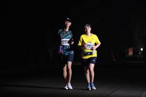 BIB: 455, 4172
                            <button type="button" onclick="openModal(10213719)" class="btn btn-primary btn-sm float-right btn-popup" data-toggle="modal" data-target=".modal-high-quality">
                        <i class="fas fa-shopping-cart"></i> Add to Cart
                    </button>
                                            <button type="button" onclick="isThisMe(10213719, true)" class="btn btn-success btn-sm float-right btn-popup btn-isme hidden" data-toggle="tooltip" data-placement="bottom" title="นี่คือรูปของคุณใช่ไหม คลิกที่นี่เพื่อเอาเข้าอัลบั้ม">
                        <i class="fas fa-plus"></i> Add to album
                    </button>
                    <button type="button" onclick="isThisMe(10213719, false)" class="btn btn-warning btn-sm float-right btn-popup btn-isnotme hidden">
                        <i class="fas fa-ban"></i> Remove from album
                    </button>