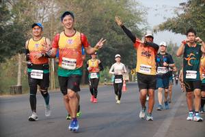 BIB: 16300
                            <button type="button" onclick="openModal(10156611)" class="btn btn-primary btn-sm float-right btn-popup" data-toggle="modal" data-target=".modal-high-quality">
                        <i class="fas fa-shopping-cart"></i> Add to Cart
                    </button>
                                            <button type="button" onclick="isThisMe(10156611, true)" class="btn btn-success btn-sm float-right btn-popup btn-isme hidden" data-toggle="tooltip" data-placement="bottom" title="นี่คือรูปของคุณใช่ไหม คลิกที่นี่เพื่อเอาเข้าอัลบั้ม">
                        <i class="fas fa-plus"></i> Add to album
                    </button>
                    <button type="button" onclick="isThisMe(10156611, false)" class="btn btn-warning btn-sm float-right btn-popup btn-isnotme hidden">
                        <i class="fas fa-ban"></i> Remove from album
                    </button>