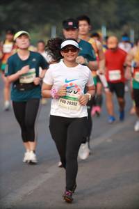 BIB: 20352
                            <button type="button" onclick="openModal(10140872)" class="btn btn-primary btn-sm float-right btn-popup" data-toggle="modal" data-target=".modal-high-quality">
                        <i class="fas fa-shopping-cart"></i> Add to Cart
                    </button>
                                            <button type="button" onclick="isThisMe(10140872, true)" class="btn btn-success btn-sm float-right btn-popup btn-isme hidden" data-toggle="tooltip" data-placement="bottom" title="นี่คือรูปของคุณใช่ไหม คลิกที่นี่เพื่อเอาเข้าอัลบั้ม">
                        <i class="fas fa-plus"></i> Add to album
                    </button>
                    <button type="button" onclick="isThisMe(10140872, false)" class="btn btn-warning btn-sm float-right btn-popup btn-isnotme hidden">
                        <i class="fas fa-ban"></i> Remove from album
                    </button>