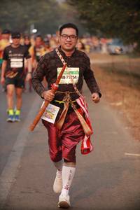 BIB: 22254
                            <button type="button" onclick="openModal(10139669)" class="btn btn-primary btn-sm float-right btn-popup" data-toggle="modal" data-target=".modal-high-quality">
                        <i class="fas fa-shopping-cart"></i> Add to Cart
                    </button>
                                            <button type="button" onclick="isThisMe(10139669, true)" class="btn btn-success btn-sm float-right btn-popup btn-isme hidden" data-toggle="tooltip" data-placement="bottom" title="นี่คือรูปของคุณใช่ไหม คลิกที่นี่เพื่อเอาเข้าอัลบั้ม">
                        <i class="fas fa-plus"></i> Add to album
                    </button>
                    <button type="button" onclick="isThisMe(10139669, false)" class="btn btn-warning btn-sm float-right btn-popup btn-isnotme hidden">
                        <i class="fas fa-ban"></i> Remove from album
                    </button>