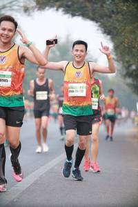 BIB: 0905, 20032
                            <button type="button" onclick="openModal(10361248)" class="btn btn-primary btn-sm float-right btn-popup" data-toggle="modal" data-target=".modal-high-quality">
                        <i class="fas fa-shopping-cart"></i> Add to Cart
                    </button>
                                            <button type="button" onclick="isThisMe(10361248, true)" class="btn btn-success btn-sm float-right btn-popup btn-isme hidden" data-toggle="tooltip" data-placement="bottom" title="นี่คือรูปของคุณใช่ไหม คลิกที่นี่เพื่อเอาเข้าอัลบั้ม">
                        <i class="fas fa-plus"></i> Add to album
                    </button>
                    <button type="button" onclick="isThisMe(10361248, false)" class="btn btn-warning btn-sm float-right btn-popup btn-isnotme hidden">
                        <i class="fas fa-ban"></i> Remove from album
                    </button>