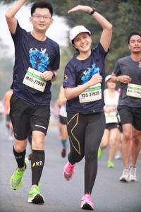 BIB: 27990, 27630
                            <button type="button" onclick="openModal(10109315)" class="btn btn-primary btn-sm float-right btn-popup" data-toggle="modal" data-target=".modal-high-quality">
                        <i class="fas fa-shopping-cart"></i> Add to Cart
                    </button>
                                            <button type="button" onclick="isThisMe(10109315, true)" class="btn btn-success btn-sm float-right btn-popup btn-isme hidden" data-toggle="tooltip" data-placement="bottom" title="นี่คือรูปของคุณใช่ไหม คลิกที่นี่เพื่อเอาเข้าอัลบั้ม">
                        <i class="fas fa-plus"></i> Add to album
                    </button>
                    <button type="button" onclick="isThisMe(10109315, false)" class="btn btn-warning btn-sm float-right btn-popup btn-isnotme hidden">
                        <i class="fas fa-ban"></i> Remove from album
                    </button>