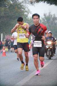 BIB: 4595
                            <button type="button" onclick="openModal(10337266)" class="btn btn-primary btn-sm float-right btn-popup" data-toggle="modal" data-target=".modal-high-quality">
                        <i class="fas fa-shopping-cart"></i> Add to Cart
                    </button>
                                            <button type="button" onclick="isThisMe(10337266, true)" class="btn btn-success btn-sm float-right btn-popup btn-isme hidden" data-toggle="tooltip" data-placement="bottom" title="นี่คือรูปของคุณใช่ไหม คลิกที่นี่เพื่อเอาเข้าอัลบั้ม">
                        <i class="fas fa-plus"></i> Add to album
                    </button>
                    <button type="button" onclick="isThisMe(10337266, false)" class="btn btn-warning btn-sm float-right btn-popup btn-isnotme hidden">
                        <i class="fas fa-ban"></i> Remove from album
                    </button>