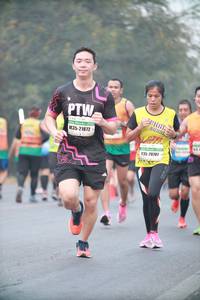 BIB: 21872, 28707
                            <button type="button" onclick="openModal(10341644)" class="btn btn-primary btn-sm float-right btn-popup" data-toggle="modal" data-target=".modal-high-quality">
                        <i class="fas fa-shopping-cart"></i> Add to Cart
                    </button>
                                            <button type="button" onclick="isThisMe(10341644, true)" class="btn btn-success btn-sm float-right btn-popup btn-isme hidden" data-toggle="tooltip" data-placement="bottom" title="นี่คือรูปของคุณใช่ไหม คลิกที่นี่เพื่อเอาเข้าอัลบั้ม">
                        <i class="fas fa-plus"></i> Add to album
                    </button>
                    <button type="button" onclick="isThisMe(10341644, false)" class="btn btn-warning btn-sm float-right btn-popup btn-isnotme hidden">
                        <i class="fas fa-ban"></i> Remove from album
                    </button>