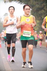 BIB: 40441, 22240
                            <button type="button" onclick="openModal(10112083)" class="btn btn-primary btn-sm float-right btn-popup" data-toggle="modal" data-target=".modal-high-quality">
                        <i class="fas fa-shopping-cart"></i> Add to Cart
                    </button>
                                            <button type="button" onclick="isThisMe(10112083, true)" class="btn btn-success btn-sm float-right btn-popup btn-isme hidden" data-toggle="tooltip" data-placement="bottom" title="นี่คือรูปของคุณใช่ไหม คลิกที่นี่เพื่อเอาเข้าอัลบั้ม">
                        <i class="fas fa-plus"></i> Add to album
                    </button>
                    <button type="button" onclick="isThisMe(10112083, false)" class="btn btn-warning btn-sm float-right btn-popup btn-isnotme hidden">
                        <i class="fas fa-ban"></i> Remove from album
                    </button>