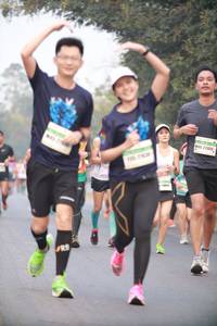 BIB: 22400, 7004
                            <button type="button" onclick="openModal(10109126)" class="btn btn-primary btn-sm float-right btn-popup" data-toggle="modal" data-target=".modal-high-quality">
                        <i class="fas fa-shopping-cart"></i> Add to Cart
                    </button>
                                            <button type="button" onclick="isThisMe(10109126, true)" class="btn btn-success btn-sm float-right btn-popup btn-isme hidden" data-toggle="tooltip" data-placement="bottom" title="นี่คือรูปของคุณใช่ไหม คลิกที่นี่เพื่อเอาเข้าอัลบั้ม">
                        <i class="fas fa-plus"></i> Add to album
                    </button>
                    <button type="button" onclick="isThisMe(10109126, false)" class="btn btn-warning btn-sm float-right btn-popup btn-isnotme hidden">
                        <i class="fas fa-ban"></i> Remove from album
                    </button>