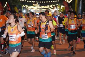 BIB: 42865, 40194
                            <button type="button" onclick="openModal(9197451)" class="btn btn-primary btn-sm float-right btn-popup" data-toggle="modal" data-target=".modal-high-quality">
                        <i class="fas fa-shopping-cart"></i> Add to Cart
                    </button>
                                            <button type="button" onclick="isThisMe(9197451, true)" class="btn btn-success btn-sm float-right btn-popup btn-isme hidden" data-toggle="tooltip" data-placement="bottom" title="นี่คือรูปของคุณใช่ไหม คลิกที่นี่เพื่อเอาเข้าอัลบั้ม">
                        <i class="fas fa-plus"></i> Add to album
                    </button>
                    <button type="button" onclick="isThisMe(9197451, false)" class="btn btn-warning btn-sm float-right btn-popup btn-isnotme hidden">
                        <i class="fas fa-ban"></i> Remove from album
                    </button>