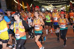 BIB: 9425, 40301, 4511, 421
                            <button type="button" onclick="openModal(9198321)" class="btn btn-primary btn-sm float-right btn-popup" data-toggle="modal" data-target=".modal-high-quality">
                        <i class="fas fa-shopping-cart"></i> Add to Cart
                    </button>
                                            <button type="button" onclick="isThisMe(9198321, true)" class="btn btn-success btn-sm float-right btn-popup btn-isme hidden" data-toggle="tooltip" data-placement="bottom" title="นี่คือรูปของคุณใช่ไหม คลิกที่นี่เพื่อเอาเข้าอัลบั้ม">
                        <i class="fas fa-plus"></i> Add to album
                    </button>
                    <button type="button" onclick="isThisMe(9198321, false)" class="btn btn-warning btn-sm float-right btn-popup btn-isnotme hidden">
                        <i class="fas fa-ban"></i> Remove from album
                    </button>