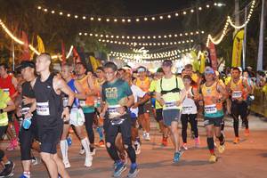 BIB: 100, 471
                            <button type="button" onclick="openModal(9189706)" class="btn btn-primary btn-sm float-right btn-popup" data-toggle="modal" data-target=".modal-high-quality">
                        <i class="fas fa-shopping-cart"></i> Add to Cart
                    </button>
                                            <button type="button" onclick="isThisMe(9189706, true)" class="btn btn-success btn-sm float-right btn-popup btn-isme hidden" data-toggle="tooltip" data-placement="bottom" title="นี่คือรูปของคุณใช่ไหม คลิกที่นี่เพื่อเอาเข้าอัลบั้ม">
                        <i class="fas fa-plus"></i> Add to album
                    </button>
                    <button type="button" onclick="isThisMe(9189706, false)" class="btn btn-warning btn-sm float-right btn-popup btn-isnotme hidden">
                        <i class="fas fa-ban"></i> Remove from album
                    </button>