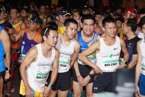 BIB: 960, 27841, 28134, 820
                            <button type="button" onclick="openModal(9215575)" class="btn btn-primary btn-sm float-right btn-popup" data-toggle="modal" data-target=".modal-high-quality">
                        <i class="fas fa-shopping-cart"></i> Add to Cart
                    </button>
                                            <button type="button" onclick="isThisMe(9215575, true)" class="btn btn-success btn-sm float-right btn-popup btn-isme hidden" data-toggle="tooltip" data-placement="bottom" title="นี่คือรูปของคุณใช่ไหม คลิกที่นี่เพื่อเอาเข้าอัลบั้ม">
                        <i class="fas fa-plus"></i> Add to album
                    </button>
                    <button type="button" onclick="isThisMe(9215575, false)" class="btn btn-warning btn-sm float-right btn-popup btn-isnotme hidden">
                        <i class="fas fa-ban"></i> Remove from album
                    </button>