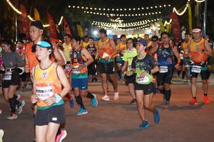 BIB: 2541, 45238
                            <button type="button" onclick="openModal(9198442)" class="btn btn-primary btn-sm float-right btn-popup" data-toggle="modal" data-target=".modal-high-quality">
                        <i class="fas fa-shopping-cart"></i> Add to Cart
                    </button>
                                            <button type="button" onclick="isThisMe(9198442, true)" class="btn btn-success btn-sm float-right btn-popup btn-isme hidden" data-toggle="tooltip" data-placement="bottom" title="นี่คือรูปของคุณใช่ไหม คลิกที่นี่เพื่อเอาเข้าอัลบั้ม">
                        <i class="fas fa-plus"></i> Add to album
                    </button>
                    <button type="button" onclick="isThisMe(9198442, false)" class="btn btn-warning btn-sm float-right btn-popup btn-isnotme hidden">
                        <i class="fas fa-ban"></i> Remove from album
                    </button>