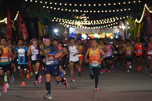 BIB: 41232
                            <button type="button" onclick="openModal(9185971)" class="btn btn-primary btn-sm float-right btn-popup" data-toggle="modal" data-target=".modal-high-quality">
                        <i class="fas fa-shopping-cart"></i> Add to Cart
                    </button>
                                            <button type="button" onclick="isThisMe(9185971, true)" class="btn btn-success btn-sm float-right btn-popup btn-isme hidden" data-toggle="tooltip" data-placement="bottom" title="นี่คือรูปของคุณใช่ไหม คลิกที่นี่เพื่อเอาเข้าอัลบั้ม">
                        <i class="fas fa-plus"></i> Add to album
                    </button>
                    <button type="button" onclick="isThisMe(9185971, false)" class="btn btn-warning btn-sm float-right btn-popup btn-isnotme hidden">
                        <i class="fas fa-ban"></i> Remove from album
                    </button>