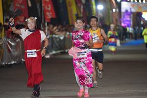 BIB: 48115, 41097
                            <button type="button" onclick="openModal(9203038)" class="btn btn-primary btn-sm float-right btn-popup" data-toggle="modal" data-target=".modal-high-quality">
                        <i class="fas fa-shopping-cart"></i> Add to Cart
                    </button>
                                            <button type="button" onclick="isThisMe(9203038, true)" class="btn btn-success btn-sm float-right btn-popup btn-isme hidden" data-toggle="tooltip" data-placement="bottom" title="นี่คือรูปของคุณใช่ไหม คลิกที่นี่เพื่อเอาเข้าอัลบั้ม">
                        <i class="fas fa-plus"></i> Add to album
                    </button>
                    <button type="button" onclick="isThisMe(9203038, false)" class="btn btn-warning btn-sm float-right btn-popup btn-isnotme hidden">
                        <i class="fas fa-ban"></i> Remove from album
                    </button>