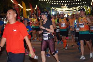 BIB: 404, 40459
                            <button type="button" onclick="openModal(9191492)" class="btn btn-primary btn-sm float-right btn-popup" data-toggle="modal" data-target=".modal-high-quality">
                        <i class="fas fa-shopping-cart"></i> Add to Cart
                    </button>
                                            <button type="button" onclick="isThisMe(9191492, true)" class="btn btn-success btn-sm float-right btn-popup btn-isme hidden" data-toggle="tooltip" data-placement="bottom" title="นี่คือรูปของคุณใช่ไหม คลิกที่นี่เพื่อเอาเข้าอัลบั้ม">
                        <i class="fas fa-plus"></i> Add to album
                    </button>
                    <button type="button" onclick="isThisMe(9191492, false)" class="btn btn-warning btn-sm float-right btn-popup btn-isnotme hidden">
                        <i class="fas fa-ban"></i> Remove from album
                    </button>