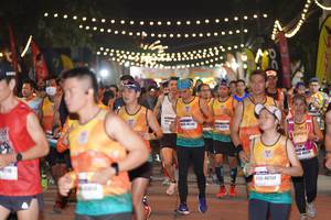 BIB: 40134
                            <button type="button" onclick="openModal(9188472)" class="btn btn-primary btn-sm float-right btn-popup" data-toggle="modal" data-target=".modal-high-quality">
                        <i class="fas fa-shopping-cart"></i> Add to Cart
                    </button>
                                            <button type="button" onclick="isThisMe(9188472, true)" class="btn btn-success btn-sm float-right btn-popup btn-isme hidden" data-toggle="tooltip" data-placement="bottom" title="นี่คือรูปของคุณใช่ไหม คลิกที่นี่เพื่อเอาเข้าอัลบั้ม">
                        <i class="fas fa-plus"></i> Add to album
                    </button>
                    <button type="button" onclick="isThisMe(9188472, false)" class="btn btn-warning btn-sm float-right btn-popup btn-isnotme hidden">
                        <i class="fas fa-ban"></i> Remove from album
                    </button>