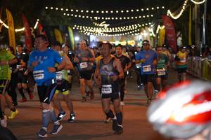 BIB: 4358
                            <button type="button" onclick="openModal(9200637)" class="btn btn-primary btn-sm float-right btn-popup" data-toggle="modal" data-target=".modal-high-quality">
                        <i class="fas fa-shopping-cart"></i> Add to Cart
                    </button>
                                            <button type="button" onclick="isThisMe(9200637, true)" class="btn btn-success btn-sm float-right btn-popup btn-isme hidden" data-toggle="tooltip" data-placement="bottom" title="นี่คือรูปของคุณใช่ไหม คลิกที่นี่เพื่อเอาเข้าอัลบั้ม">
                        <i class="fas fa-plus"></i> Add to album
                    </button>
                    <button type="button" onclick="isThisMe(9200637, false)" class="btn btn-warning btn-sm float-right btn-popup btn-isnotme hidden">
                        <i class="fas fa-ban"></i> Remove from album
                    </button>