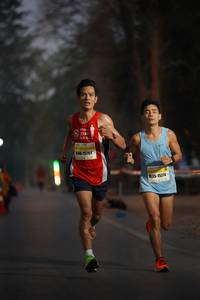 BIB: 114, 15701, 15234
                            <button type="button" onclick="openModal(9242096)" class="btn btn-primary btn-sm float-right btn-popup" data-toggle="modal" data-target=".modal-high-quality">
                        <i class="fas fa-shopping-cart"></i> Add to Cart
                    </button>
                                            <button type="button" onclick="isThisMe(9242096, true)" class="btn btn-success btn-sm float-right btn-popup btn-isme hidden" data-toggle="tooltip" data-placement="bottom" title="นี่คือรูปของคุณใช่ไหม คลิกที่นี่เพื่อเอาเข้าอัลบั้ม">
                        <i class="fas fa-plus"></i> Add to album
                    </button>
                    <button type="button" onclick="isThisMe(9242096, false)" class="btn btn-warning btn-sm float-right btn-popup btn-isnotme hidden">
                        <i class="fas fa-ban"></i> Remove from album
                    </button>