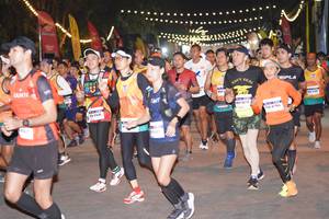 BIB: 
                            <button type="button" onclick="openModal(9193598)" class="btn btn-primary btn-sm float-right btn-popup" data-toggle="modal" data-target=".modal-high-quality">
                        <i class="fas fa-shopping-cart"></i> Add to Cart
                    </button>
                                            <button type="button" onclick="isThisMe(9193598, true)" class="btn btn-success btn-sm float-right btn-popup btn-isme hidden" data-toggle="tooltip" data-placement="bottom" title="นี่คือรูปของคุณใช่ไหม คลิกที่นี่เพื่อเอาเข้าอัลบั้ม">
                        <i class="fas fa-plus"></i> Add to album
                    </button>
                    <button type="button" onclick="isThisMe(9193598, false)" class="btn btn-warning btn-sm float-right btn-popup btn-isnotme hidden">
                        <i class="fas fa-ban"></i> Remove from album
                    </button>