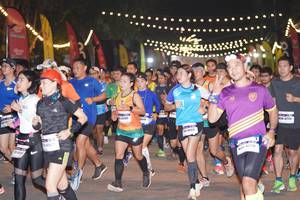 BIB: 4549
                            <button type="button" onclick="openModal(9190206)" class="btn btn-primary btn-sm float-right btn-popup" data-toggle="modal" data-target=".modal-high-quality">
                        <i class="fas fa-shopping-cart"></i> Add to Cart
                    </button>
                                            <button type="button" onclick="isThisMe(9190206, true)" class="btn btn-success btn-sm float-right btn-popup btn-isme hidden" data-toggle="tooltip" data-placement="bottom" title="นี่คือรูปของคุณใช่ไหม คลิกที่นี่เพื่อเอาเข้าอัลบั้ม">
                        <i class="fas fa-plus"></i> Add to album
                    </button>
                    <button type="button" onclick="isThisMe(9190206, false)" class="btn btn-warning btn-sm float-right btn-popup btn-isnotme hidden">
                        <i class="fas fa-ban"></i> Remove from album
                    </button>