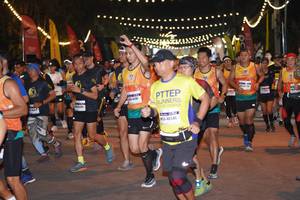 BIB: 46546
                            <button type="button" onclick="openModal(9192909)" class="btn btn-primary btn-sm float-right btn-popup" data-toggle="modal" data-target=".modal-high-quality">
                        <i class="fas fa-shopping-cart"></i> Add to Cart
                    </button>
                                            <button type="button" onclick="isThisMe(9192909, true)" class="btn btn-success btn-sm float-right btn-popup btn-isme hidden" data-toggle="tooltip" data-placement="bottom" title="นี่คือรูปของคุณใช่ไหม คลิกที่นี่เพื่อเอาเข้าอัลบั้ม">
                        <i class="fas fa-plus"></i> Add to album
                    </button>
                    <button type="button" onclick="isThisMe(9192909, false)" class="btn btn-warning btn-sm float-right btn-popup btn-isnotme hidden">
                        <i class="fas fa-ban"></i> Remove from album
                    </button>