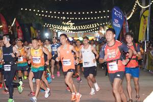 BIB: 415, 46873
                            <button type="button" onclick="openModal(9186655)" class="btn btn-primary btn-sm float-right btn-popup" data-toggle="modal" data-target=".modal-high-quality">
                        <i class="fas fa-shopping-cart"></i> Add to Cart
                    </button>
                                            <button type="button" onclick="isThisMe(9186655, true)" class="btn btn-success btn-sm float-right btn-popup btn-isme hidden" data-toggle="tooltip" data-placement="bottom" title="นี่คือรูปของคุณใช่ไหม คลิกที่นี่เพื่อเอาเข้าอัลบั้ม">
                        <i class="fas fa-plus"></i> Add to album
                    </button>
                    <button type="button" onclick="isThisMe(9186655, false)" class="btn btn-warning btn-sm float-right btn-popup btn-isnotme hidden">
                        <i class="fas fa-ban"></i> Remove from album
                    </button>