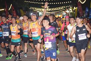 BIB: 135, 46859, 414, 42056
                            <button type="button" onclick="openModal(9188371)" class="btn btn-primary btn-sm float-right btn-popup" data-toggle="modal" data-target=".modal-high-quality">
                        <i class="fas fa-shopping-cart"></i> Add to Cart
                    </button>
                                            <button type="button" onclick="isThisMe(9188371, true)" class="btn btn-success btn-sm float-right btn-popup btn-isme hidden" data-toggle="tooltip" data-placement="bottom" title="นี่คือรูปของคุณใช่ไหม คลิกที่นี่เพื่อเอาเข้าอัลบั้ม">
                        <i class="fas fa-plus"></i> Add to album
                    </button>
                    <button type="button" onclick="isThisMe(9188371, false)" class="btn btn-warning btn-sm float-right btn-popup btn-isnotme hidden">
                        <i class="fas fa-ban"></i> Remove from album
                    </button>