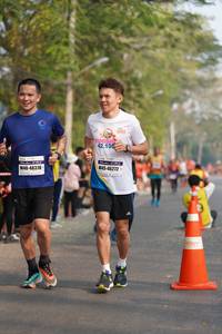 BIB: 42195, 46272, 48318
                            <button type="button" onclick="openModal(9051547)" class="btn btn-primary btn-sm float-right btn-popup" data-toggle="modal" data-target=".modal-high-quality">
                        <i class="fas fa-shopping-cart"></i> Add to Cart
                    </button>
                                            <button type="button" onclick="isThisMe(9051547, true)" class="btn btn-success btn-sm float-right btn-popup btn-isme hidden" data-toggle="tooltip" data-placement="bottom" title="นี่คือรูปของคุณใช่ไหม คลิกที่นี่เพื่อเอาเข้าอัลบั้ม">
                        <i class="fas fa-plus"></i> Add to album
                    </button>
                    <button type="button" onclick="isThisMe(9051547, false)" class="btn btn-warning btn-sm float-right btn-popup btn-isnotme hidden">
                        <i class="fas fa-ban"></i> Remove from album
                    </button>