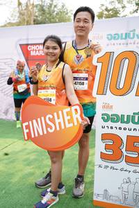 BIB: 47150, 180
                            <button type="button" onclick="openModal(8845014)" class="btn btn-primary btn-sm float-right btn-popup" data-toggle="modal" data-target=".modal-high-quality">
                        <i class="fas fa-shopping-cart"></i> Add to Cart
                    </button>
                                            <button type="button" onclick="isThisMe(8845014, true)" class="btn btn-success btn-sm float-right btn-popup btn-isme hidden" data-toggle="tooltip" data-placement="bottom" title="นี่คือรูปของคุณใช่ไหม คลิกที่นี่เพื่อเอาเข้าอัลบั้ม">
                        <i class="fas fa-plus"></i> Add to album
                    </button>
                    <button type="button" onclick="isThisMe(8845014, false)" class="btn btn-warning btn-sm float-right btn-popup btn-isnotme hidden">
                        <i class="fas fa-ban"></i> Remove from album
                    </button>