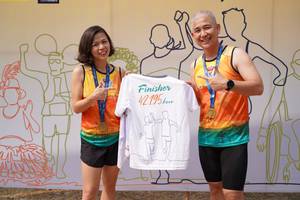 BIB: 42195
                            <button type="button" onclick="openModal(8897034)" class="btn btn-primary btn-sm float-right btn-popup" data-toggle="modal" data-target=".modal-high-quality">
                        <i class="fas fa-shopping-cart"></i> Add to Cart
                    </button>
                                            <button type="button" onclick="isThisMe(8897034, true)" class="btn btn-success btn-sm float-right btn-popup btn-isme hidden" data-toggle="tooltip" data-placement="bottom" title="นี่คือรูปของคุณใช่ไหม คลิกที่นี่เพื่อเอาเข้าอัลบั้ม">
                        <i class="fas fa-plus"></i> Add to album
                    </button>
                    <button type="button" onclick="isThisMe(8897034, false)" class="btn btn-warning btn-sm float-right btn-popup btn-isnotme hidden">
                        <i class="fas fa-ban"></i> Remove from album
                    </button>