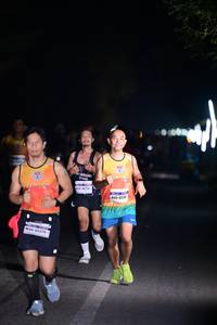 BIB: 41136
                            <button type="button" onclick="openModal(10056145)" class="btn btn-primary btn-sm float-right btn-popup" data-toggle="modal" data-target=".modal-high-quality">
                        <i class="fas fa-shopping-cart"></i> Add to Cart
                    </button>
                                            <button type="button" onclick="isThisMe(10056145, true)" class="btn btn-success btn-sm float-right btn-popup btn-isme hidden" data-toggle="tooltip" data-placement="bottom" title="นี่คือรูปของคุณใช่ไหม คลิกที่นี่เพื่อเอาเข้าอัลบั้ม">
                        <i class="fas fa-plus"></i> Add to album
                    </button>
                    <button type="button" onclick="isThisMe(10056145, false)" class="btn btn-warning btn-sm float-right btn-popup btn-isnotme hidden">
                        <i class="fas fa-ban"></i> Remove from album
                    </button>