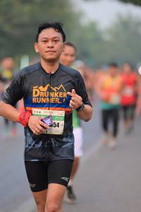 BIB: 2112
                            <button type="button" onclick="openModal(10099167)" class="btn btn-primary btn-sm float-right btn-popup" data-toggle="modal" data-target=".modal-high-quality">
                        <i class="fas fa-shopping-cart"></i> Add to Cart
                    </button>
                                            <button type="button" onclick="isThisMe(10099167, true)" class="btn btn-success btn-sm float-right btn-popup btn-isme hidden" data-toggle="tooltip" data-placement="bottom" title="นี่คือรูปของคุณใช่ไหม คลิกที่นี่เพื่อเอาเข้าอัลบั้ม">
                        <i class="fas fa-plus"></i> Add to album
                    </button>
                    <button type="button" onclick="isThisMe(10099167, false)" class="btn btn-warning btn-sm float-right btn-popup btn-isnotme hidden">
                        <i class="fas fa-ban"></i> Remove from album
                    </button>