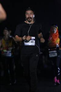 BIB: 1472
                            <button type="button" onclick="openModal(10146857)" class="btn btn-primary btn-sm float-right btn-popup" data-toggle="modal" data-target=".modal-high-quality">
                        <i class="fas fa-shopping-cart"></i> Add to Cart
                    </button>
                                            <button type="button" onclick="isThisMe(10146857, true)" class="btn btn-success btn-sm float-right btn-popup btn-isme hidden" data-toggle="tooltip" data-placement="bottom" title="นี่คือรูปของคุณใช่ไหม คลิกที่นี่เพื่อเอาเข้าอัลบั้ม">
                        <i class="fas fa-plus"></i> Add to album
                    </button>
                    <button type="button" onclick="isThisMe(10146857, false)" class="btn btn-warning btn-sm float-right btn-popup btn-isnotme hidden">
                        <i class="fas fa-ban"></i> Remove from album
                    </button>