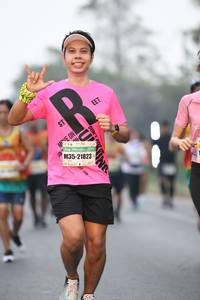 BIB: 212, 21823
                            <button type="button" onclick="openModal(10192824)" class="btn btn-primary btn-sm float-right btn-popup" data-toggle="modal" data-target=".modal-high-quality">
                        <i class="fas fa-shopping-cart"></i> Add to Cart
                    </button>
                                            <button type="button" onclick="isThisMe(10192824, true)" class="btn btn-success btn-sm float-right btn-popup btn-isme hidden" data-toggle="tooltip" data-placement="bottom" title="นี่คือรูปของคุณใช่ไหม คลิกที่นี่เพื่อเอาเข้าอัลบั้ม">
                        <i class="fas fa-plus"></i> Add to album
                    </button>
                    <button type="button" onclick="isThisMe(10192824, false)" class="btn btn-warning btn-sm float-right btn-popup btn-isnotme hidden">
                        <i class="fas fa-ban"></i> Remove from album
                    </button>