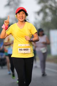 BIB: 10931
                            <button type="button" onclick="openModal(10192477)" class="btn btn-primary btn-sm float-right btn-popup" data-toggle="modal" data-target=".modal-high-quality">
                        <i class="fas fa-shopping-cart"></i> Add to Cart
                    </button>
                                            <button type="button" onclick="isThisMe(10192477, true)" class="btn btn-success btn-sm float-right btn-popup btn-isme hidden" data-toggle="tooltip" data-placement="bottom" title="นี่คือรูปของคุณใช่ไหม คลิกที่นี่เพื่อเอาเข้าอัลบั้ม">
                        <i class="fas fa-plus"></i> Add to album
                    </button>
                    <button type="button" onclick="isThisMe(10192477, false)" class="btn btn-warning btn-sm float-right btn-popup btn-isnotme hidden">
                        <i class="fas fa-ban"></i> Remove from album
                    </button>