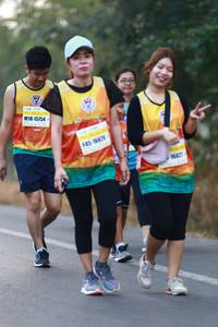 BIB: 15754, 16628, 16627
                            <button type="button" onclick="openModal(10195277)" class="btn btn-primary btn-sm float-right btn-popup" data-toggle="modal" data-target=".modal-high-quality">
                        <i class="fas fa-shopping-cart"></i> Add to Cart
                    </button>
                                            <button type="button" onclick="isThisMe(10195277, true)" class="btn btn-success btn-sm float-right btn-popup btn-isme hidden" data-toggle="tooltip" data-placement="bottom" title="นี่คือรูปของคุณใช่ไหม คลิกที่นี่เพื่อเอาเข้าอัลบั้ม">
                        <i class="fas fa-plus"></i> Add to album
                    </button>
                    <button type="button" onclick="isThisMe(10195277, false)" class="btn btn-warning btn-sm float-right btn-popup btn-isnotme hidden">
                        <i class="fas fa-ban"></i> Remove from album
                    </button>