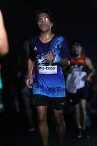 BIB: 43050
                            <button type="button" onclick="openModal(10146527)" class="btn btn-primary btn-sm float-right btn-popup" data-toggle="modal" data-target=".modal-high-quality">
                        <i class="fas fa-shopping-cart"></i> Add to Cart
                    </button>
                                            <button type="button" onclick="isThisMe(10146527, true)" class="btn btn-success btn-sm float-right btn-popup btn-isme hidden" data-toggle="tooltip" data-placement="bottom" title="นี่คือรูปของคุณใช่ไหม คลิกที่นี่เพื่อเอาเข้าอัลบั้ม">
                        <i class="fas fa-plus"></i> Add to album
                    </button>
                    <button type="button" onclick="isThisMe(10146527, false)" class="btn btn-warning btn-sm float-right btn-popup btn-isnotme hidden">
                        <i class="fas fa-ban"></i> Remove from album
                    </button>