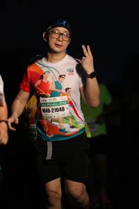BIB: 2018, 21040
                            <button type="button" onclick="openModal(10190868)" class="btn btn-primary btn-sm float-right btn-popup" data-toggle="modal" data-target=".modal-high-quality">
                        <i class="fas fa-shopping-cart"></i> Add to Cart
                    </button>
                                            <button type="button" onclick="isThisMe(10190868, true)" class="btn btn-success btn-sm float-right btn-popup btn-isme hidden" data-toggle="tooltip" data-placement="bottom" title="นี่คือรูปของคุณใช่ไหม คลิกที่นี่เพื่อเอาเข้าอัลบั้ม">
                        <i class="fas fa-plus"></i> Add to album
                    </button>
                    <button type="button" onclick="isThisMe(10190868, false)" class="btn btn-warning btn-sm float-right btn-popup btn-isnotme hidden">
                        <i class="fas fa-ban"></i> Remove from album
                    </button>