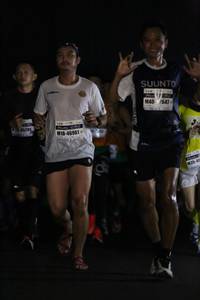 BIB: 2647, 45286, 46961
                            <button type="button" onclick="openModal(10146224)" class="btn btn-primary btn-sm float-right btn-popup" data-toggle="modal" data-target=".modal-high-quality">
                        <i class="fas fa-shopping-cart"></i> Add to Cart
                    </button>
                                            <button type="button" onclick="isThisMe(10146224, true)" class="btn btn-success btn-sm float-right btn-popup btn-isme hidden" data-toggle="tooltip" data-placement="bottom" title="นี่คือรูปของคุณใช่ไหม คลิกที่นี่เพื่อเอาเข้าอัลบั้ม">
                        <i class="fas fa-plus"></i> Add to album
                    </button>
                    <button type="button" onclick="isThisMe(10146224, false)" class="btn btn-warning btn-sm float-right btn-popup btn-isnotme hidden">
                        <i class="fas fa-ban"></i> Remove from album
                    </button>