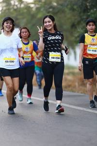 BIB: 10546, 17244, 17242
                            <button type="button" onclick="openModal(10195187)" class="btn btn-primary btn-sm float-right btn-popup" data-toggle="modal" data-target=".modal-high-quality">
                        <i class="fas fa-shopping-cart"></i> Add to Cart
                    </button>
                                            <button type="button" onclick="isThisMe(10195187, true)" class="btn btn-success btn-sm float-right btn-popup btn-isme hidden" data-toggle="tooltip" data-placement="bottom" title="นี่คือรูปของคุณใช่ไหม คลิกที่นี่เพื่อเอาเข้าอัลบั้ม">
                        <i class="fas fa-plus"></i> Add to album
                    </button>
                    <button type="button" onclick="isThisMe(10195187, false)" class="btn btn-warning btn-sm float-right btn-popup btn-isnotme hidden">
                        <i class="fas fa-ban"></i> Remove from album
                    </button>