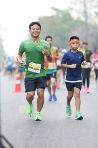 BIB: 11300
                            <button type="button" onclick="openModal(10194157)" class="btn btn-primary btn-sm float-right btn-popup" data-toggle="modal" data-target=".modal-high-quality">
                        <i class="fas fa-shopping-cart"></i> Add to Cart
                    </button>
                                            <button type="button" onclick="isThisMe(10194157, true)" class="btn btn-success btn-sm float-right btn-popup btn-isme hidden" data-toggle="tooltip" data-placement="bottom" title="นี่คือรูปของคุณใช่ไหม คลิกที่นี่เพื่อเอาเข้าอัลบั้ม">
                        <i class="fas fa-plus"></i> Add to album
                    </button>
                    <button type="button" onclick="isThisMe(10194157, false)" class="btn btn-warning btn-sm float-right btn-popup btn-isnotme hidden">
                        <i class="fas fa-ban"></i> Remove from album
                    </button>
