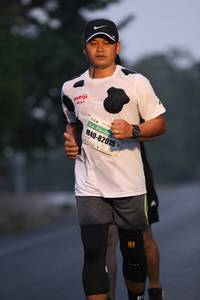 BIB: 82015
                            <button type="button" onclick="openModal(10192144)" class="btn btn-primary btn-sm float-right btn-popup" data-toggle="modal" data-target=".modal-high-quality">
                        <i class="fas fa-shopping-cart"></i> Add to Cart
                    </button>
                                            <button type="button" onclick="isThisMe(10192144, true)" class="btn btn-success btn-sm float-right btn-popup btn-isme hidden" data-toggle="tooltip" data-placement="bottom" title="นี่คือรูปของคุณใช่ไหม คลิกที่นี่เพื่อเอาเข้าอัลบั้ม">
                        <i class="fas fa-plus"></i> Add to album
                    </button>
                    <button type="button" onclick="isThisMe(10192144, false)" class="btn btn-warning btn-sm float-right btn-popup btn-isnotme hidden">
                        <i class="fas fa-ban"></i> Remove from album
                    </button>