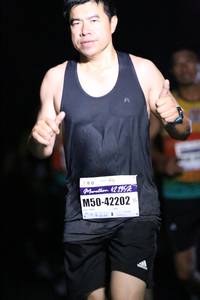 BIB: 421952, 42202
                            <button type="button" onclick="openModal(10145078)" class="btn btn-primary btn-sm float-right btn-popup" data-toggle="modal" data-target=".modal-high-quality">
                        <i class="fas fa-shopping-cart"></i> Add to Cart
                    </button>
                                            <button type="button" onclick="isThisMe(10145078, true)" class="btn btn-success btn-sm float-right btn-popup btn-isme hidden" data-toggle="tooltip" data-placement="bottom" title="นี่คือรูปของคุณใช่ไหม คลิกที่นี่เพื่อเอาเข้าอัลบั้ม">
                        <i class="fas fa-plus"></i> Add to album
                    </button>
                    <button type="button" onclick="isThisMe(10145078, false)" class="btn btn-warning btn-sm float-right btn-popup btn-isnotme hidden">
                        <i class="fas fa-ban"></i> Remove from album
                    </button>