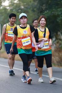 BIB: 15754, 16626, 16627
                            <button type="button" onclick="openModal(10195279)" class="btn btn-primary btn-sm float-right btn-popup" data-toggle="modal" data-target=".modal-high-quality">
                        <i class="fas fa-shopping-cart"></i> Add to Cart
                    </button>
                                            <button type="button" onclick="isThisMe(10195279, true)" class="btn btn-success btn-sm float-right btn-popup btn-isme hidden" data-toggle="tooltip" data-placement="bottom" title="นี่คือรูปของคุณใช่ไหม คลิกที่นี่เพื่อเอาเข้าอัลบั้ม">
                        <i class="fas fa-plus"></i> Add to album
                    </button>
                    <button type="button" onclick="isThisMe(10195279, false)" class="btn btn-warning btn-sm float-right btn-popup btn-isnotme hidden">
                        <i class="fas fa-ban"></i> Remove from album
                    </button>