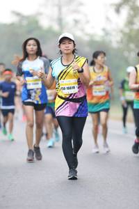 BIB: 16619
                            <button type="button" onclick="openModal(10194153)" class="btn btn-primary btn-sm float-right btn-popup" data-toggle="modal" data-target=".modal-high-quality">
                        <i class="fas fa-shopping-cart"></i> Add to Cart
                    </button>
                                            <button type="button" onclick="isThisMe(10194153, true)" class="btn btn-success btn-sm float-right btn-popup btn-isme hidden" data-toggle="tooltip" data-placement="bottom" title="นี่คือรูปของคุณใช่ไหม คลิกที่นี่เพื่อเอาเข้าอัลบั้ม">
                        <i class="fas fa-plus"></i> Add to album
                    </button>
                    <button type="button" onclick="isThisMe(10194153, false)" class="btn btn-warning btn-sm float-right btn-popup btn-isnotme hidden">
                        <i class="fas fa-ban"></i> Remove from album
                    </button>